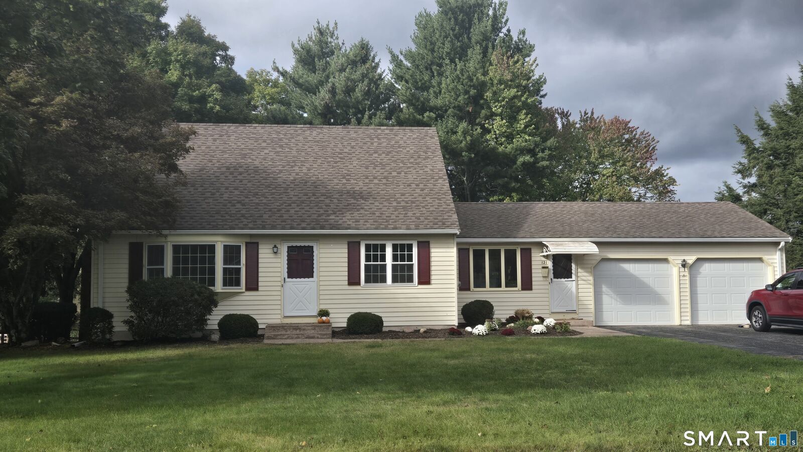 Property Photo: 121 Carriage Drive CT 06040