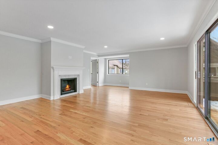 Property Photo:  55 Blackhawk Lane B  CT 06614 