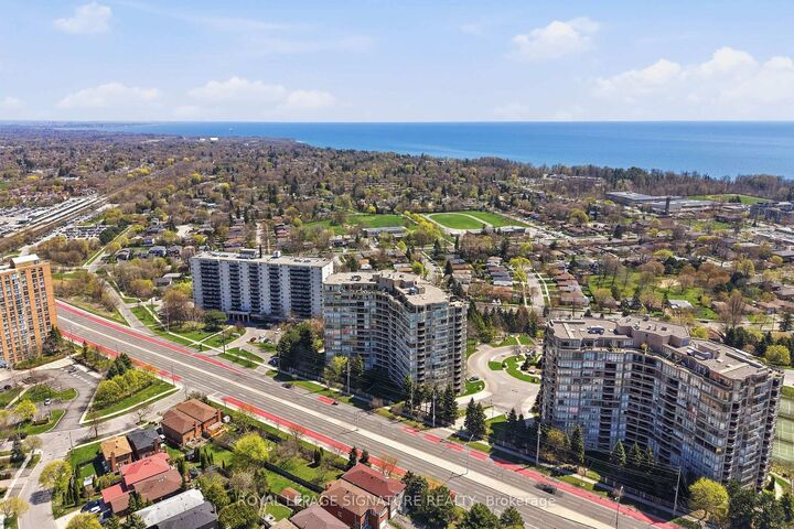 Property Photo:  20 Guildwood Parkway Ph1  ON M1E 5B6 