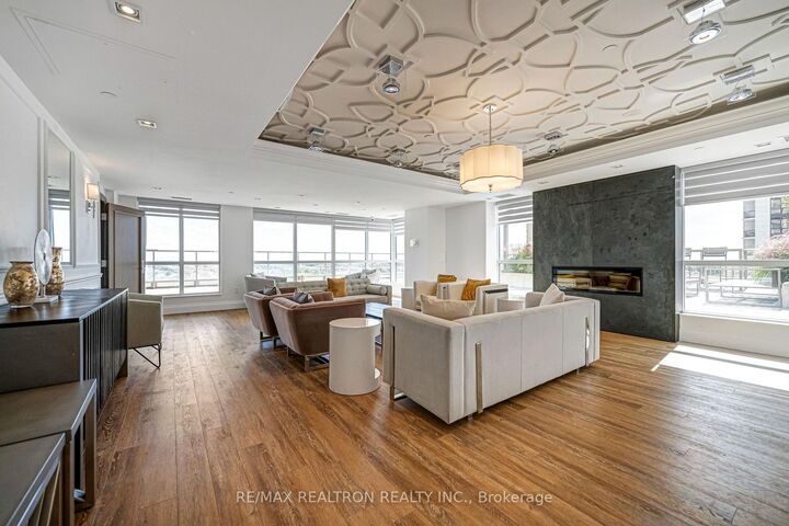 Property Photo:  9560 Markham Road 318  ON L6E 0T9 