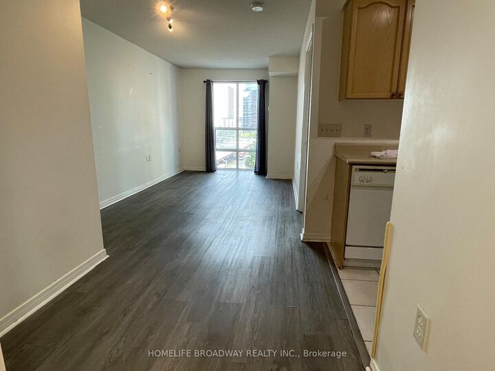 Property Photo:  26 Olive Avenue 708  ON M2N 7G7 