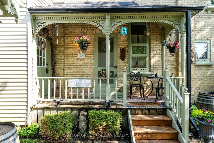 Property Photo:  365 William Street  ON N0M 1S2 