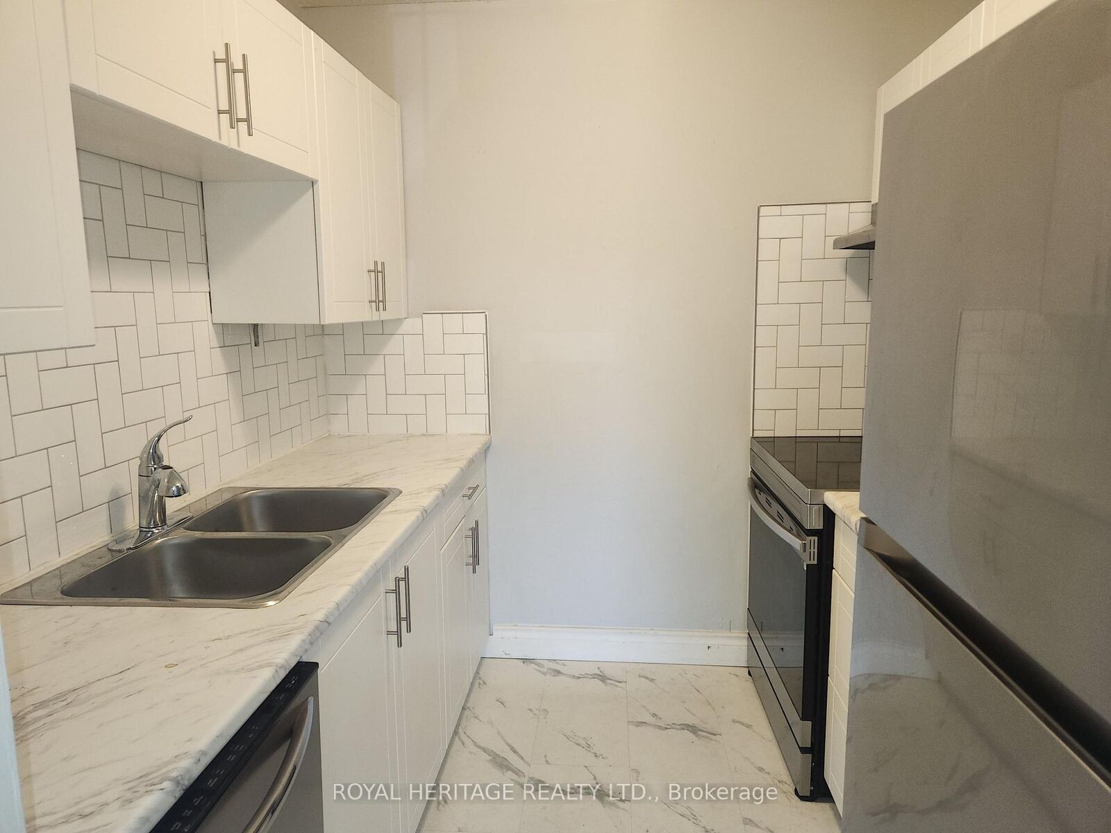Property Photo:  8800 Willoughby Drive  ON L2G 6X8 