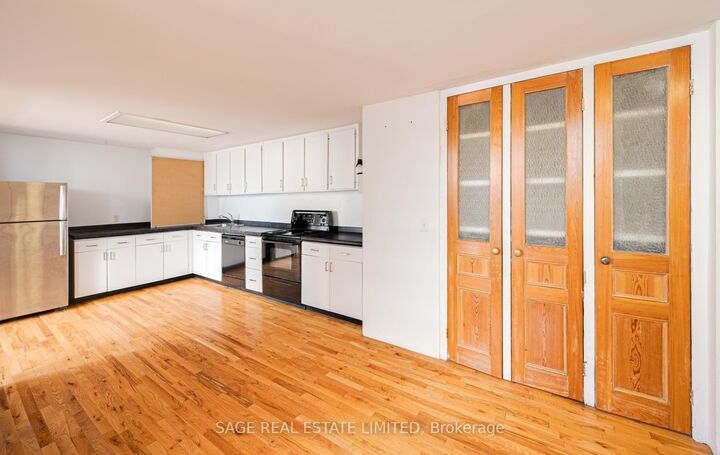 Property Photo:  207A Cowan Avenue Main N  ON M6K 1L6 