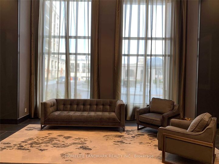 Property Photo:  268 Buchanan Drive 729W  ON L3R 8G9 
