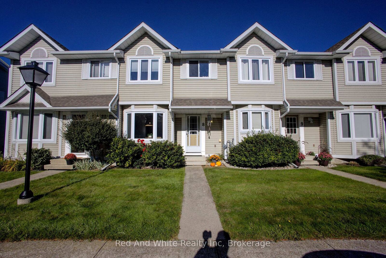 Property Photo:  160 Morpeth Street 8  ON N0H 2L0 