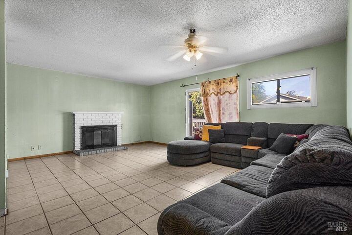 Property Photo: 2615 Mohawk Street CA 95403