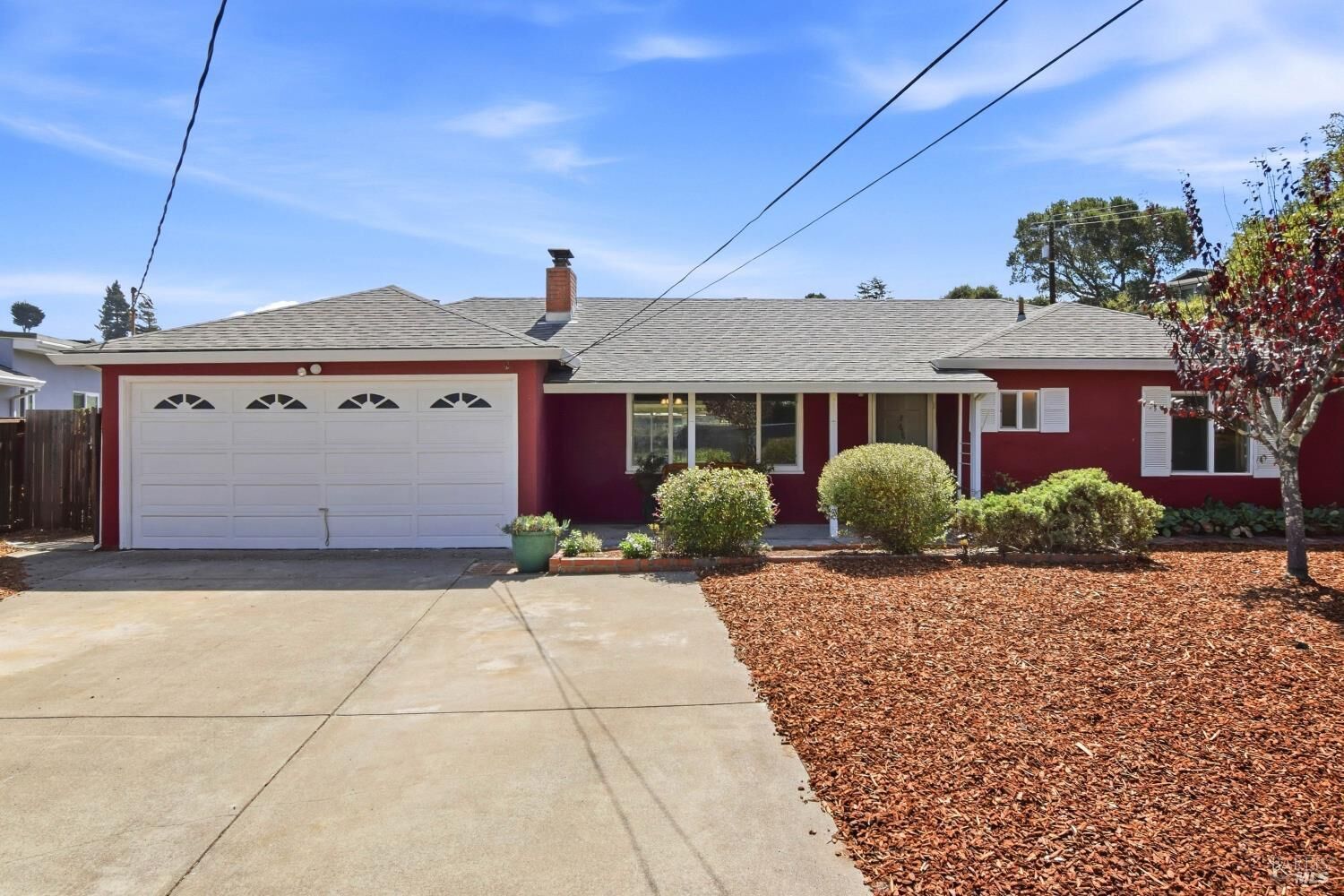 Property Photo: 476 Irving Court CA 94920