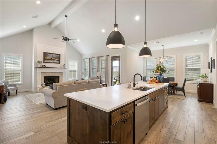 Property Photo:  5019 Grayson Way  TX 77802 