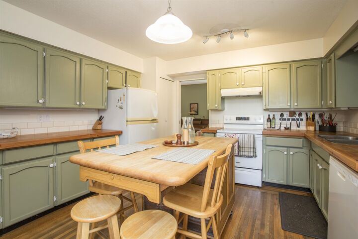 Property Photo:  8108 118A Street  BC V4C 7Z2 