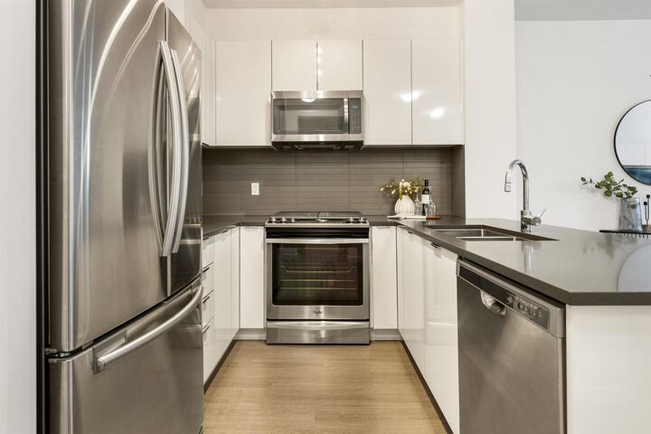 Property Photo:  15137 33rd Avenue 109  BC V3Z 0Y1 