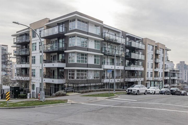 Property Photo:  1012 Auckland Street 206  BC V3M 0M3 