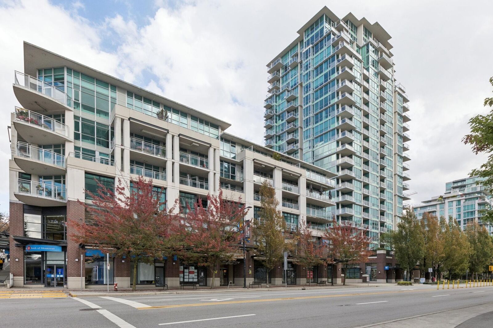 Property Photo:  100 E Esplanade Ph 601  BC V7L 4V1 