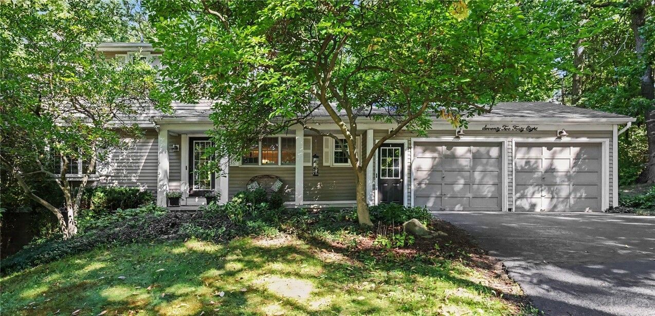 Property Photo:  7248 Highview Trail  NY 14564 