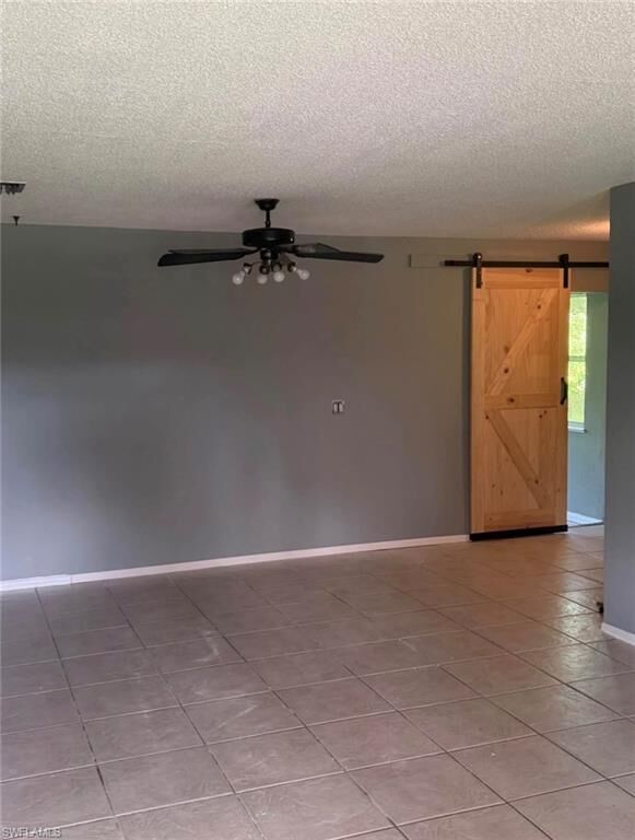 Property Photo:  19224 Murcott Dr E  FL 33967 