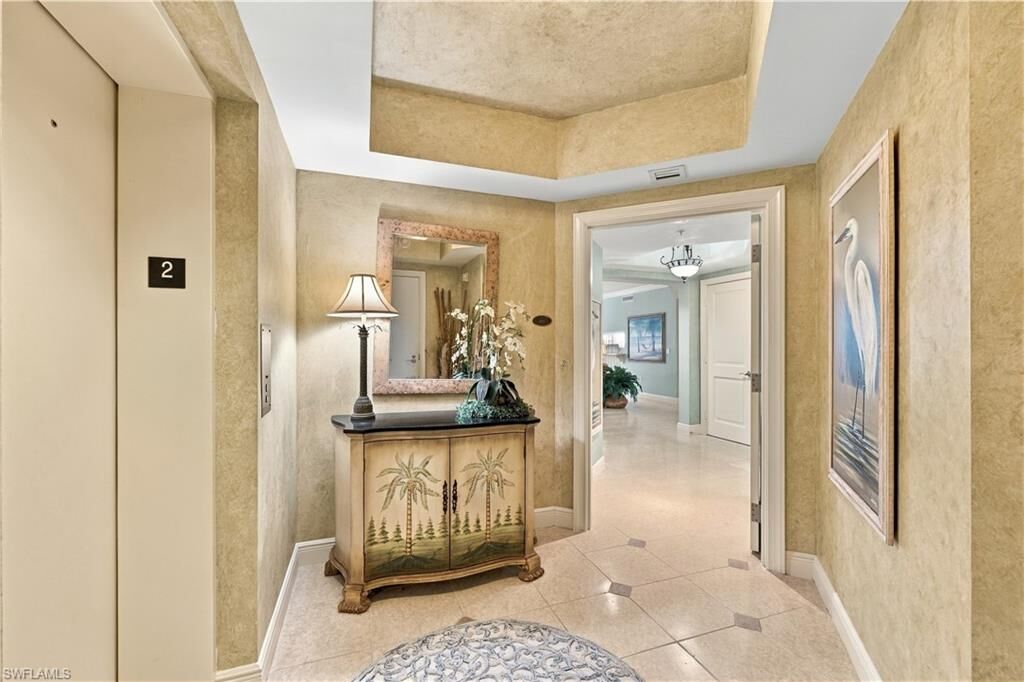 Property Photo:  1060 Borghese Ln 205  FL 34114 