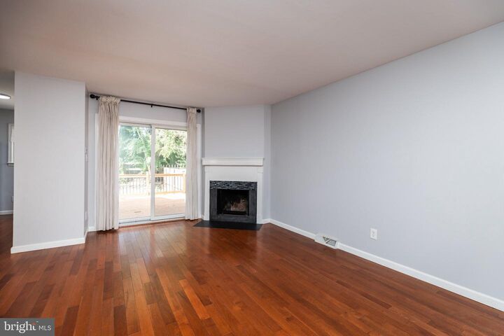 Property Photo:  4804 Hogan Drive  DE 19808 