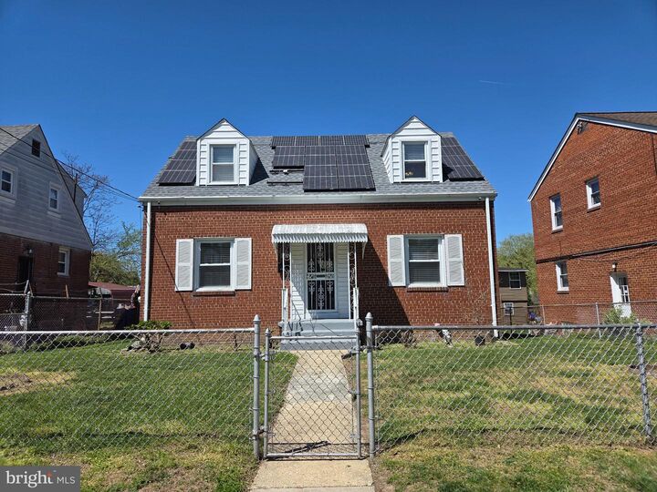 Property Photo:  6412 Foster Street  MD 20747 