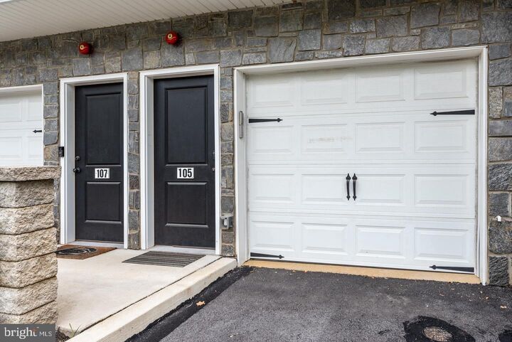Property Photo:  105 Colwell Lane  PA 19428 