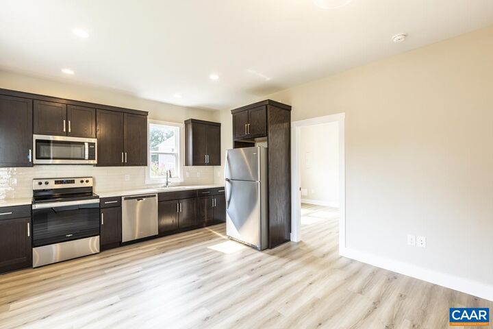 Property Photo:  124 Summit St A  VA 22903 
