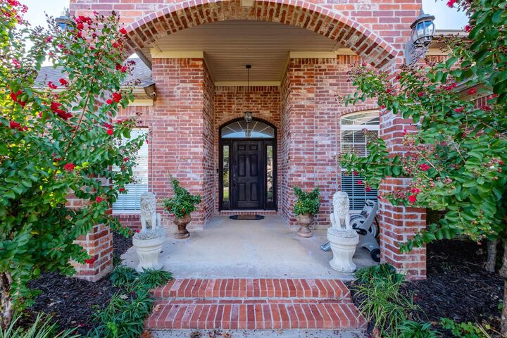 Property Photo: 116 Valderrama Drive AR 72015