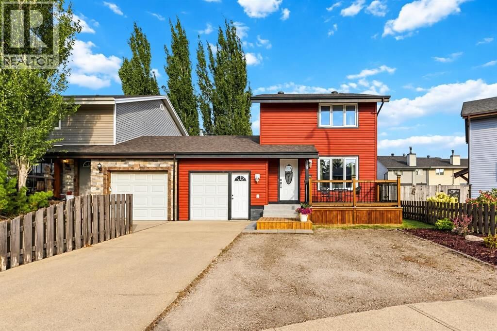 Property Photo:  119 Astum Court  AB T9J 1B5 