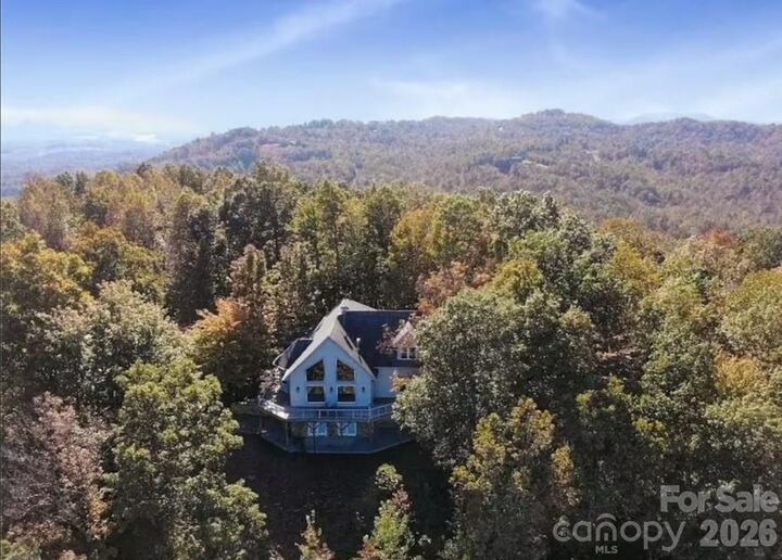 Property Photo: 414 Morning Mist Drive NC 28606