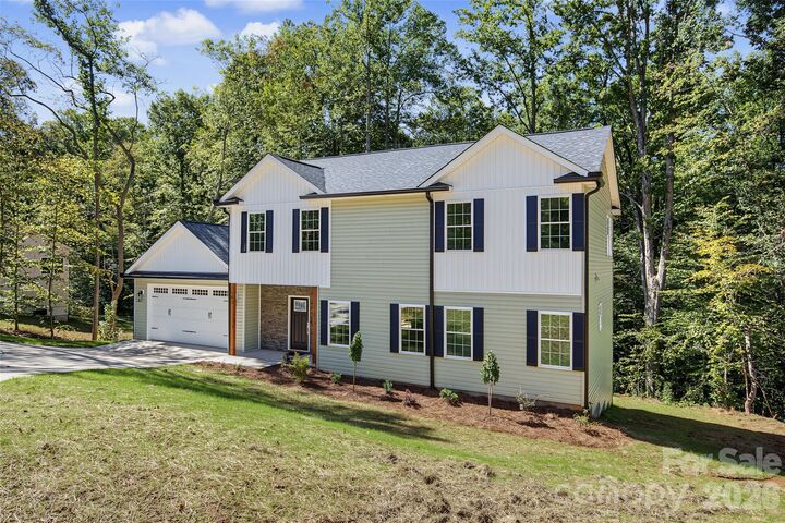 Property Photo: 181 Meadowlark Lane NC 28625