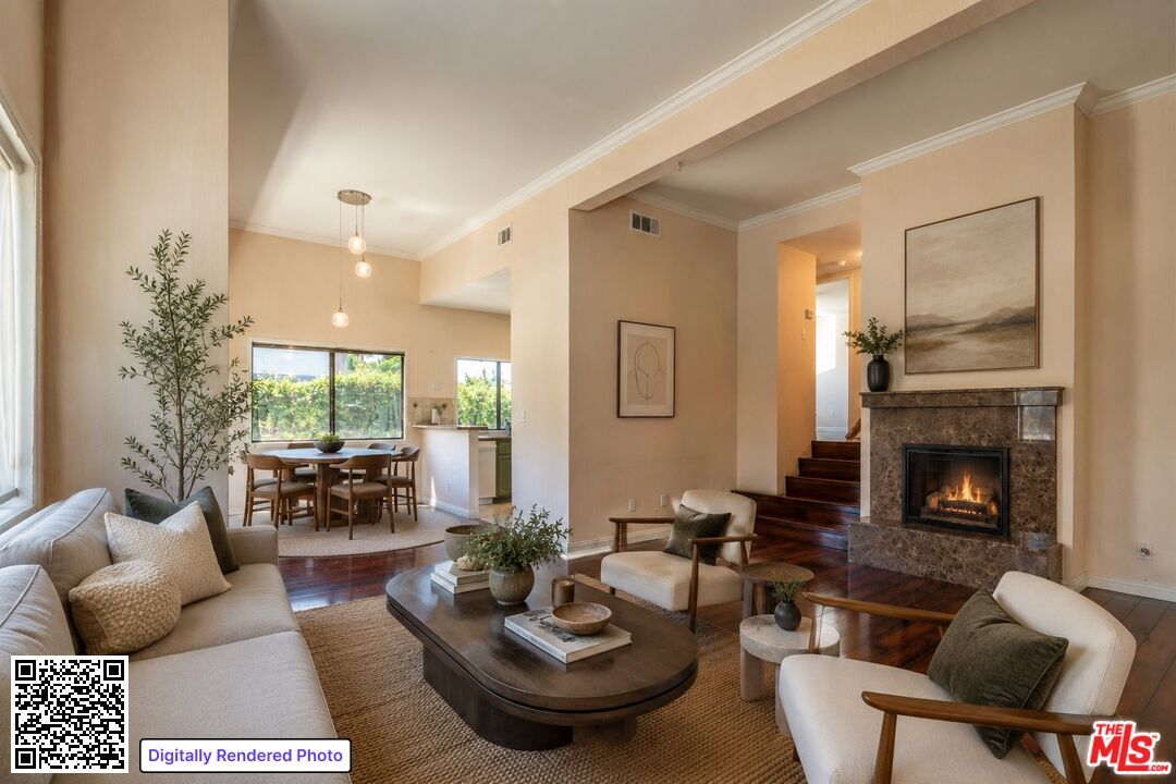 Property Photo:  18445 Hatteras St, Unit 504  CA 91356 