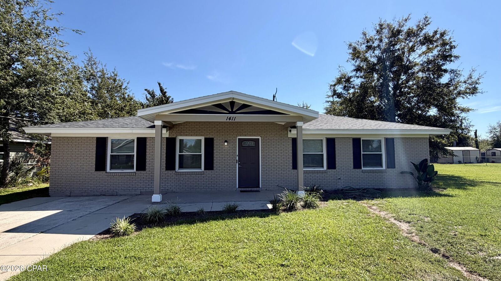 Property Photo:  1411 Illinois Avenue  FL 32444 