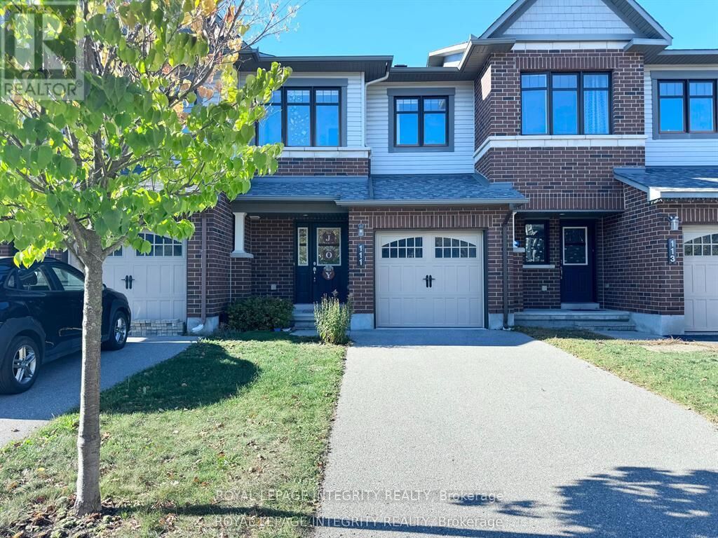 Property Photo:  111 Sweetwater Lane  ON K2T 0L1 