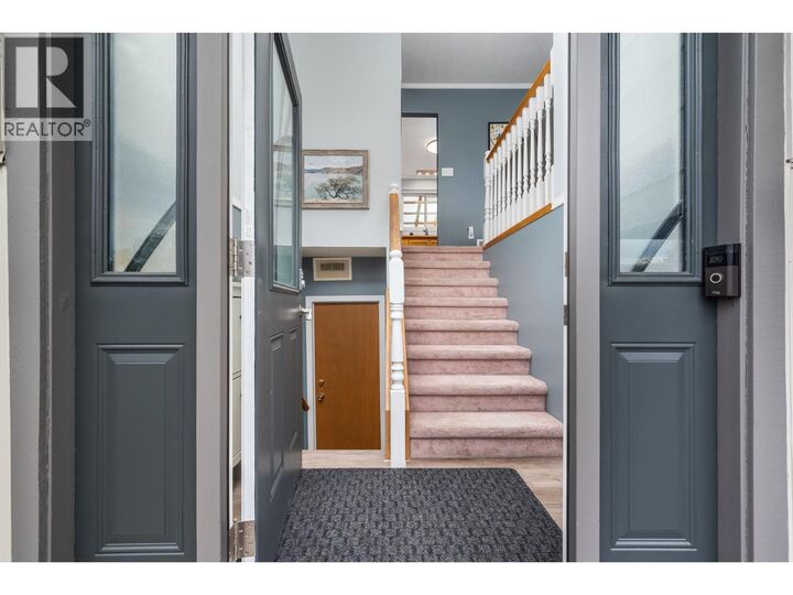 Property Photo:  2105 20 Avenue  BC V1T 7J7 