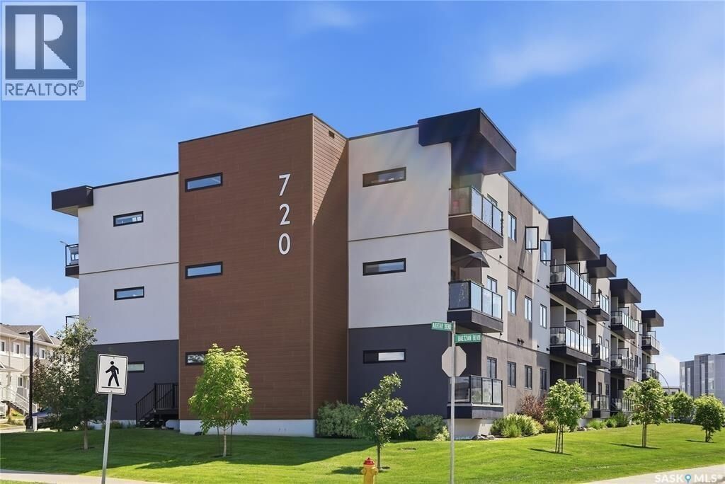 Property Photo:  304 720 Baltzan Boulevard  SK S7W 0W6 