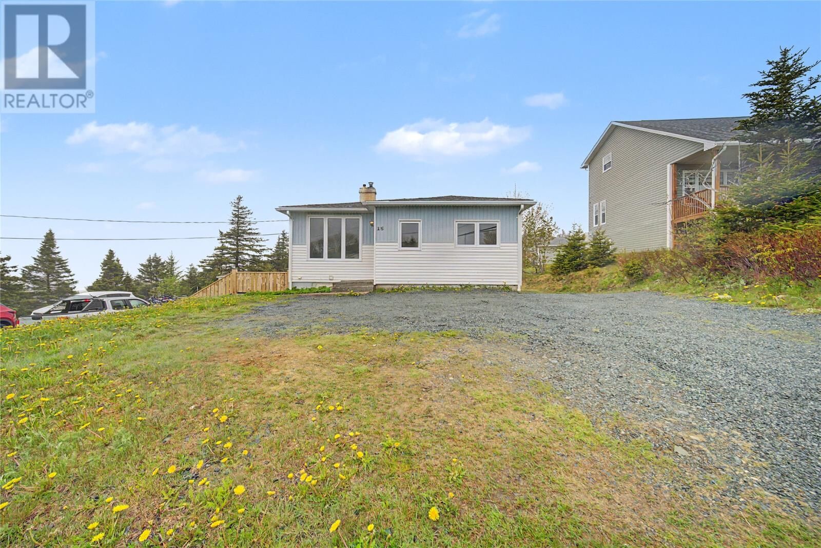 Property Photo:  15 Paradise Road  NL A1L 3B3 