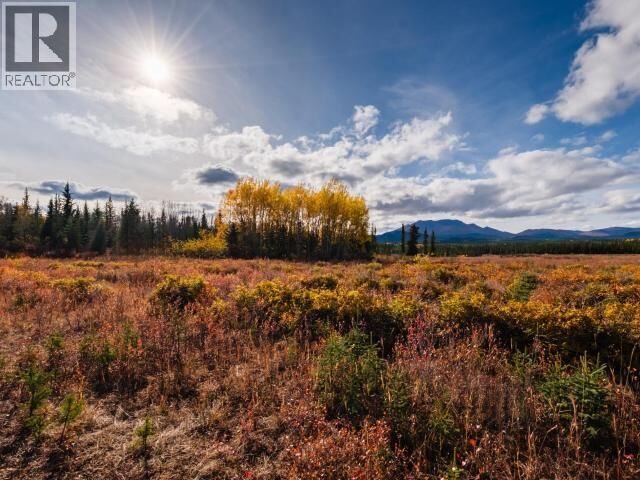Property Photo:  2712 North Klondike Highway  YT Y1A 6P7 