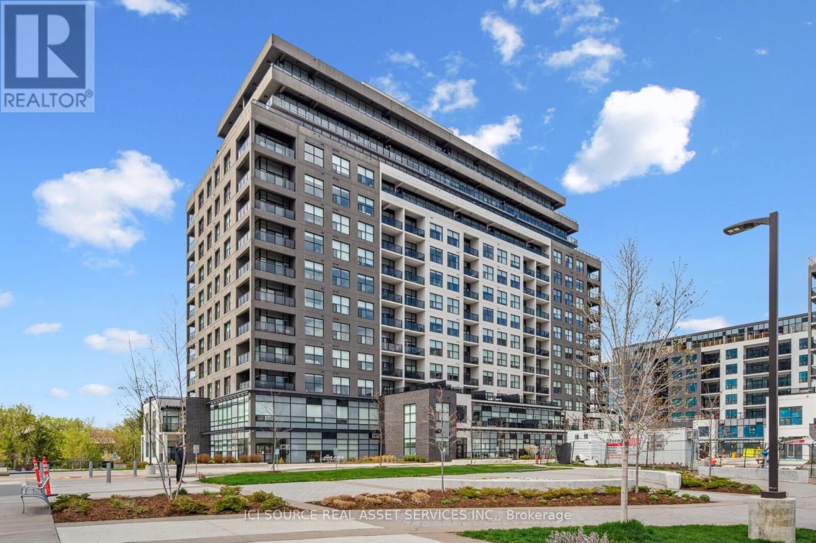 Property Photo:  1880 Gordon Street 208  ON N1L 1L8 