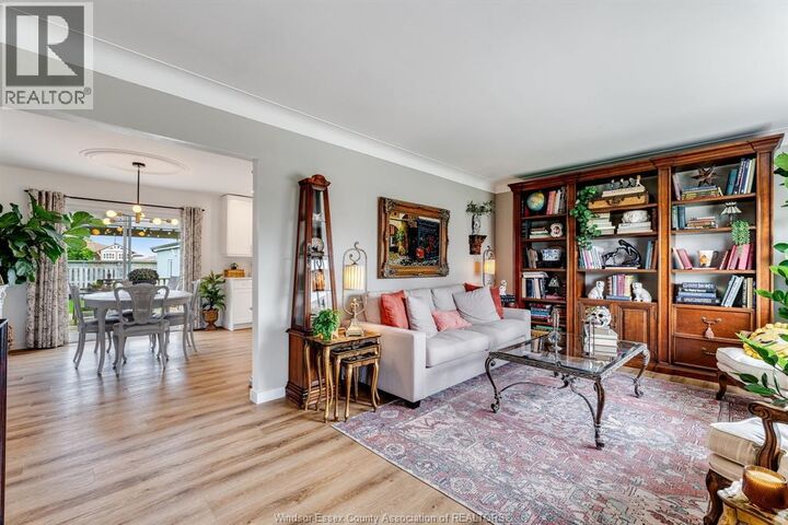 Property Photo:  40 Nicholas Street  ON N8H 3R9 