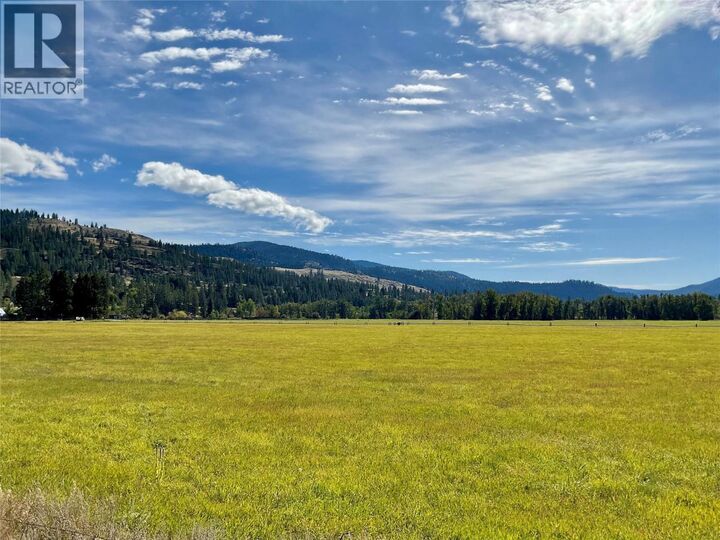 Property Photo:  364 Fourth Avenue  BC V0H 1M0 