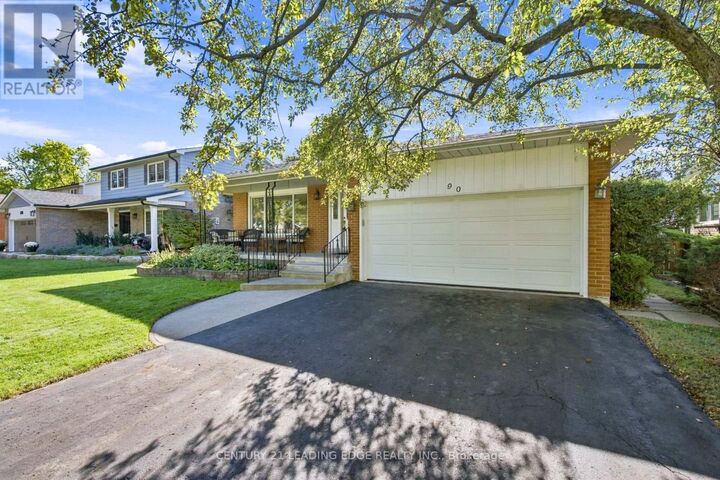 Property Photo: 90 Pringle Avenue ON L3P 3L3