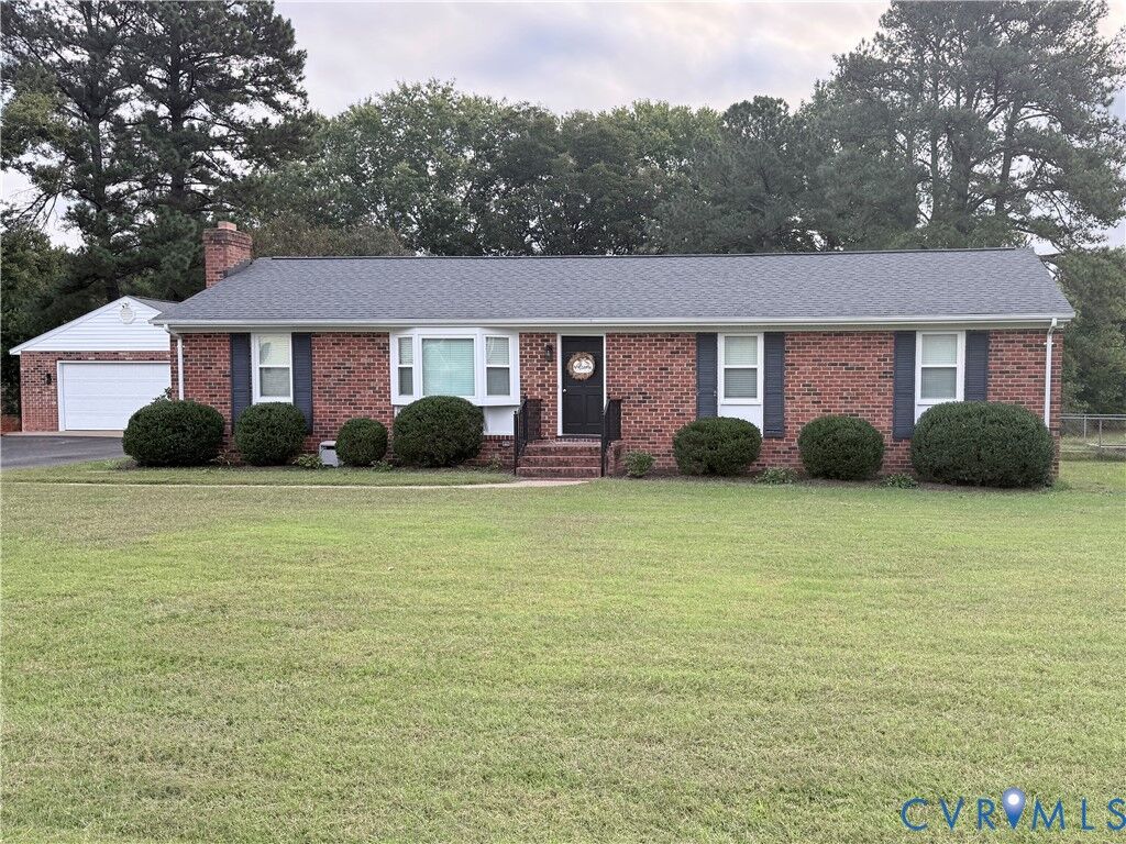 Property Photo:  7384 Ridge Hill Lane  VA 23111 