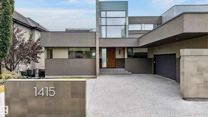 Property Photo:  1415 Woodward Crescent NW  AB T6M 0A3 
