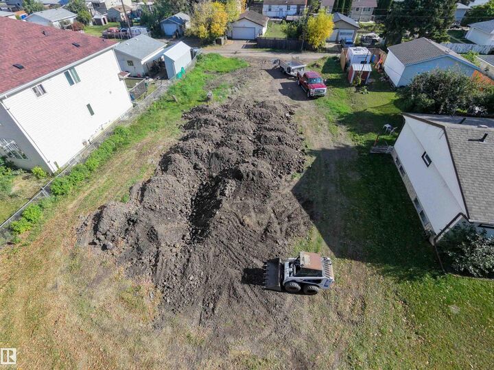 Property Photo:  12421 79 Street NW  AB T5B 2M2 