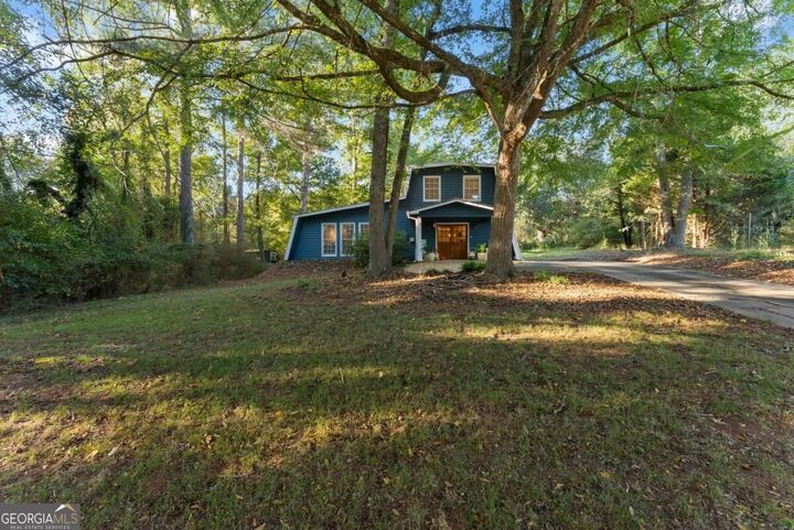 Property Photo:  100 Hidden Hills Lane  GA 30605 