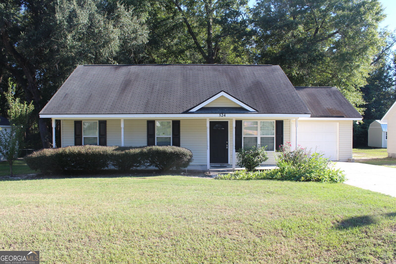 Property Photo: 524 Acorn Lane GA 30458