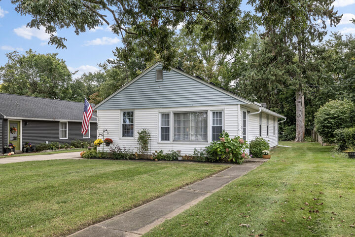 Property Photo: 1418 Spruce Street IN 46350