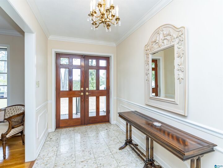 Property Photo:  1463 Shades Crest Road  AL 35226 