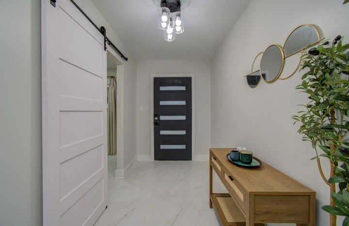 Property Photo:  5539 Edith Street  TX 77081 