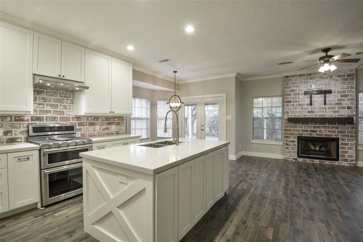 Property Photo:  3215 Shady Maple Court  TX 77339 