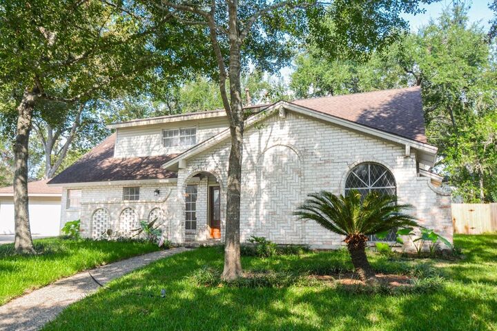 Property Photo:  3018 Apple Valley Lane  TX 77459 