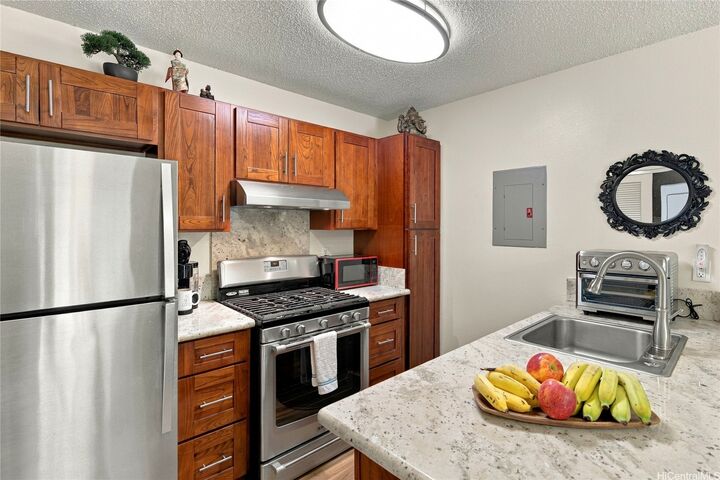 Property Photo:  91-1060 Mikohu Street 5C  HI 96706 